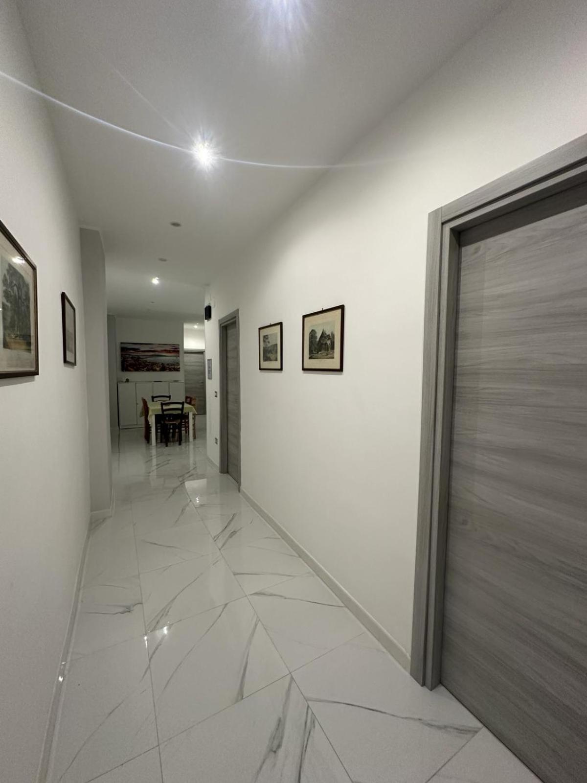 M2 Apartment Неаполь Экстерьер фото